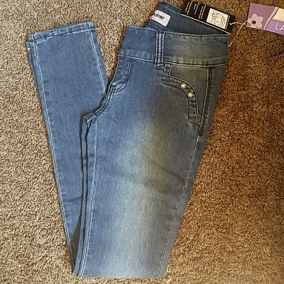 LAMASINI JEAN'S - Picture 2 of 6